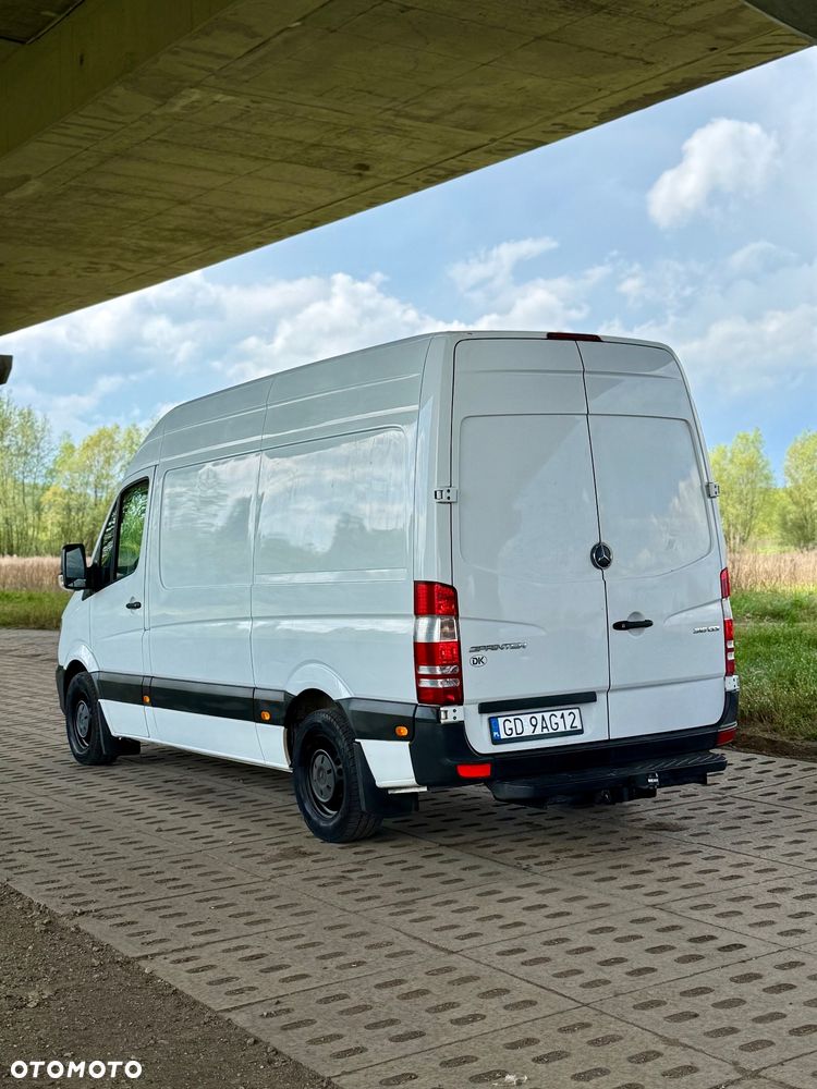 Mercedes-Benz Sprinter - 4
