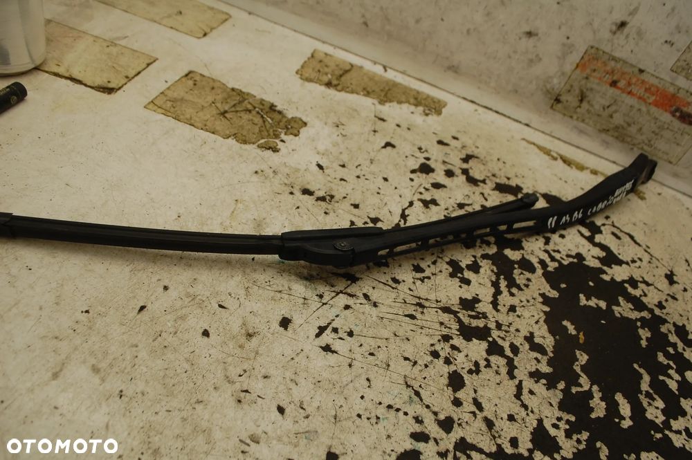 RAMIĘ WYCIERACZKI LEWY PRAWY PRZÓD PRZEDNIE 8H1955408A 8H1955409 AUDI A4 B6 B7 CABRIO - 2