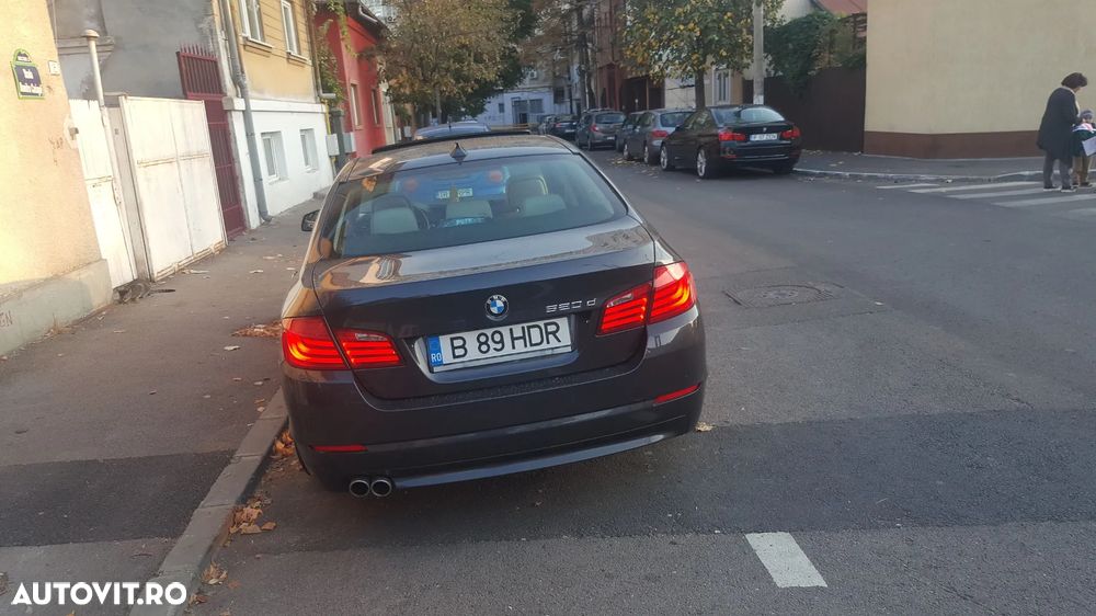 BMW Seria 5 520d xDrive - 1