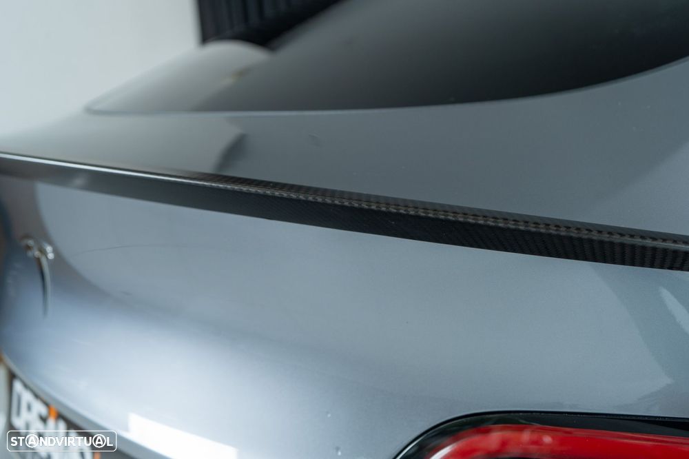 Tesla Model Y Performance Dual Motor AWD - 27
