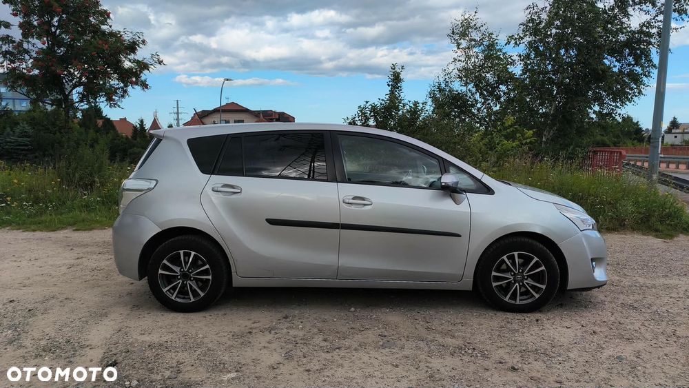 Toyota Verso - 6
