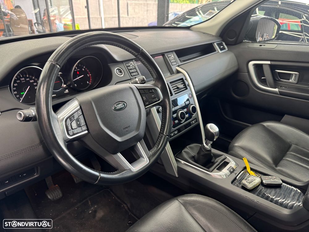 Land Rover Discovery Sport TD4 Pure - 6