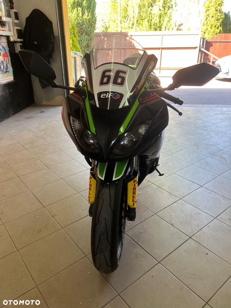Kawasaki ZXR - 4