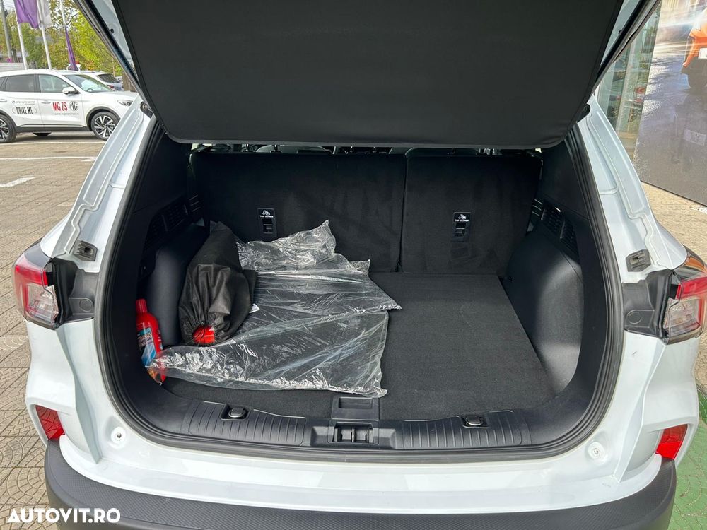 Ford Kuga 2.5 Duratec FHEV AWD Titanium - 12