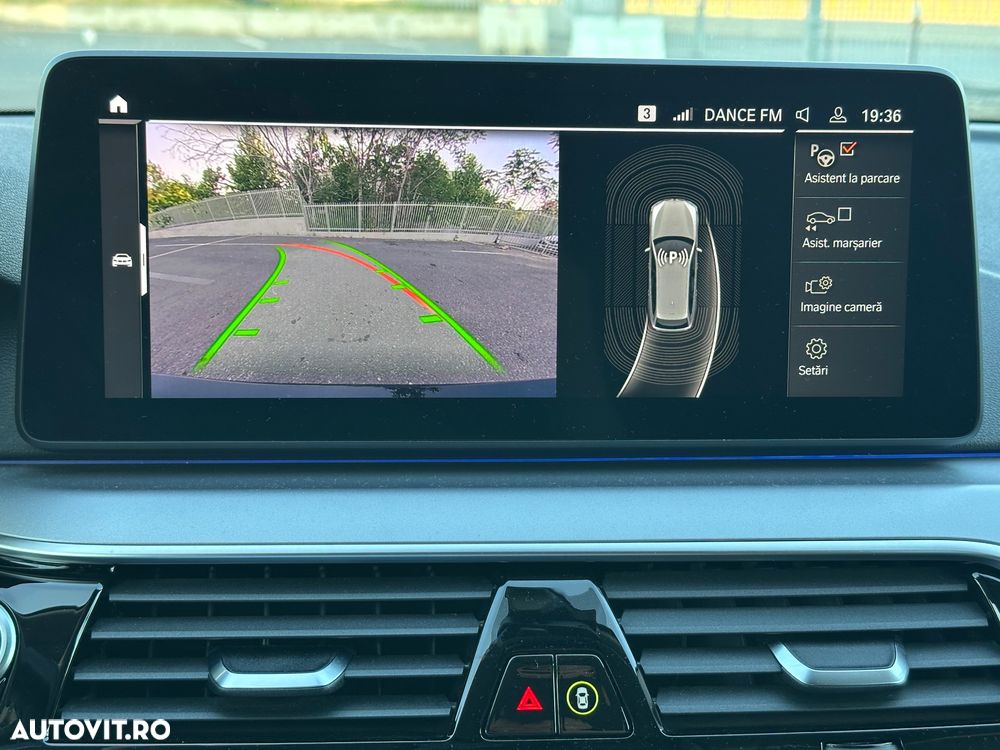BMW Seria 5 520d xDrive AT MHEV - 12