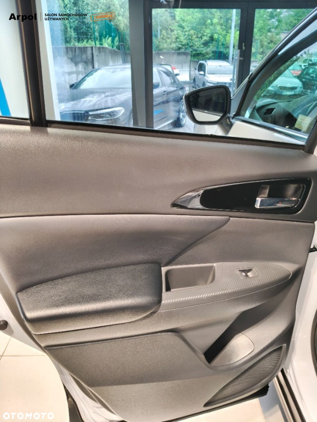 Mitsubishi Eclipse Cross - 20