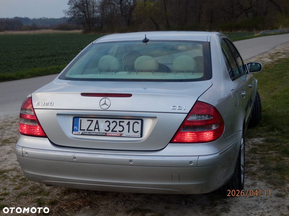 Mercedes-Benz Klasa E 320 CDI Classic - 2