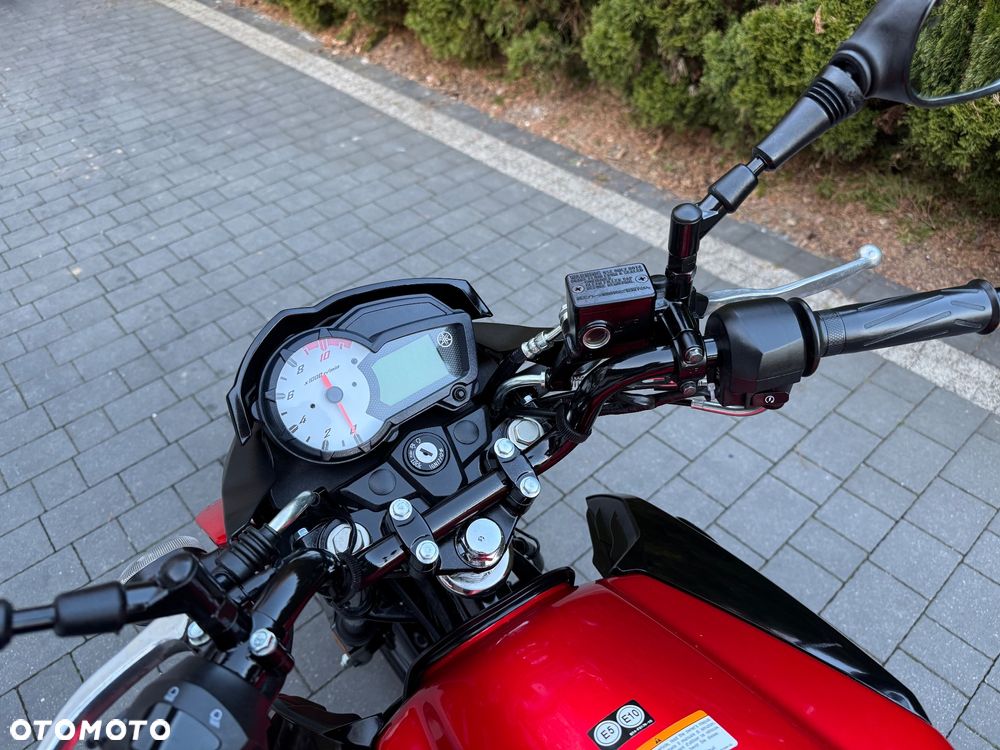 Yamaha YBR - 7