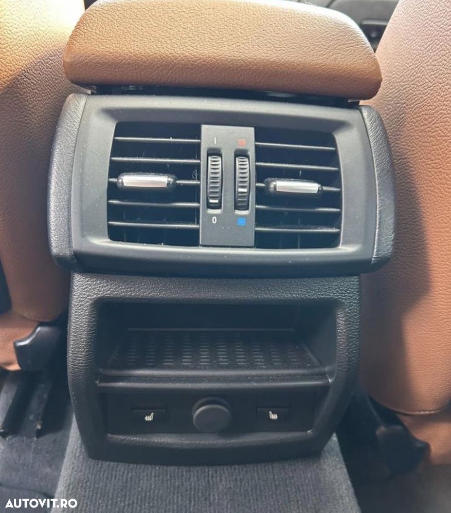 BMW X3 xDrive20d AT xLine - 31