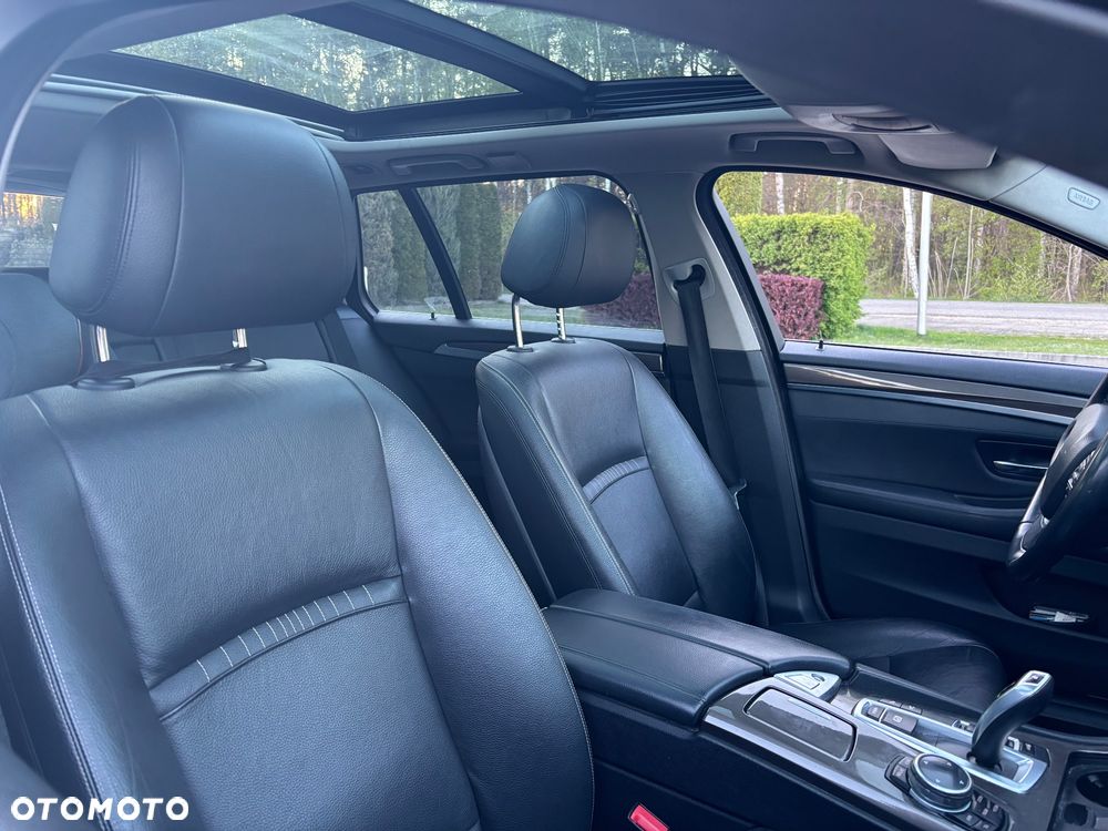 BMW Seria 5 520d xDrive Luxury Line - 26