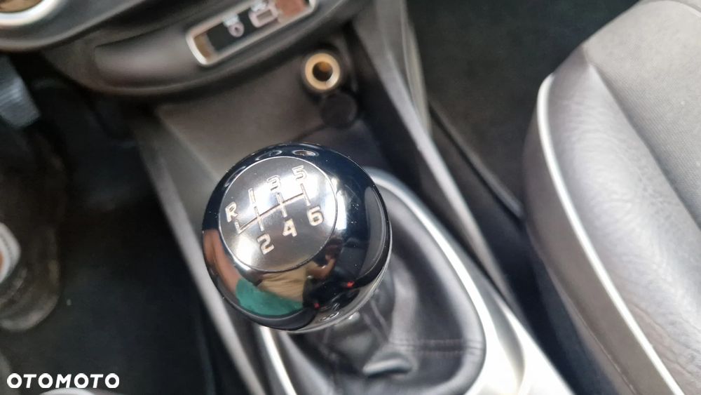 Fiat 500X 1.4 Multiair 4x2 S&S Rockstar - 15