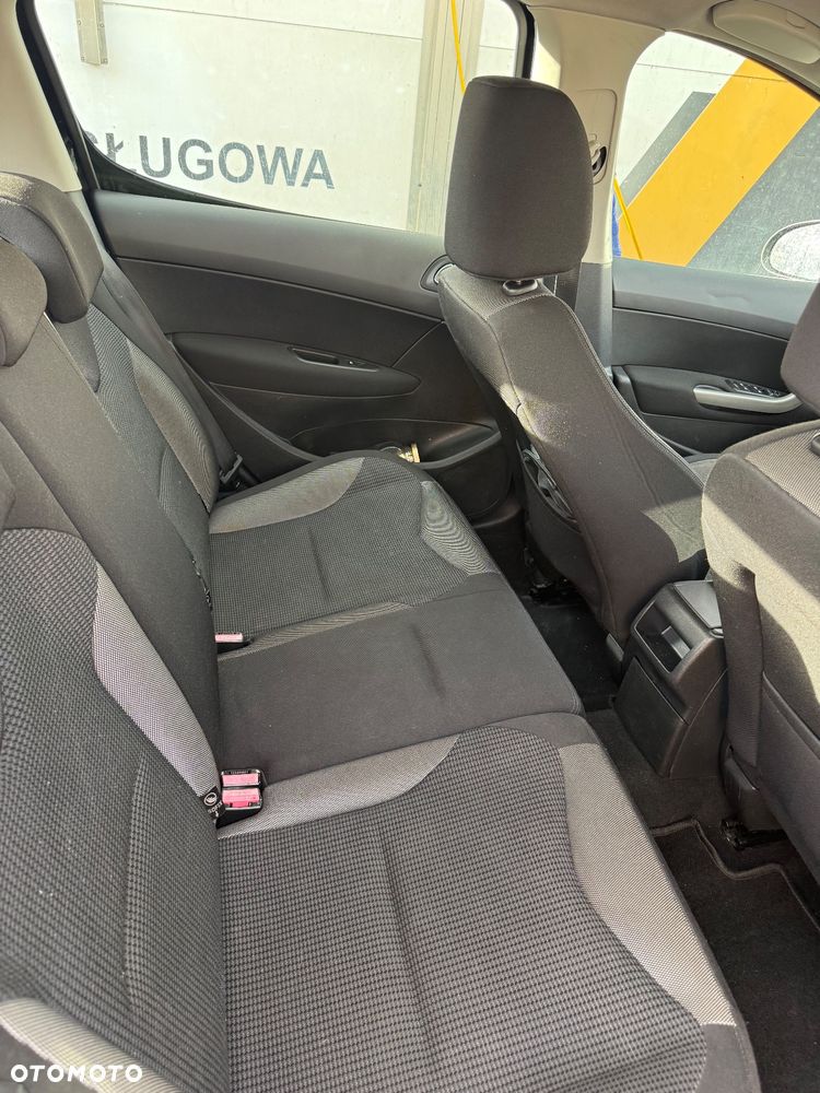 Peugeot 308 120 VTi Active - 8