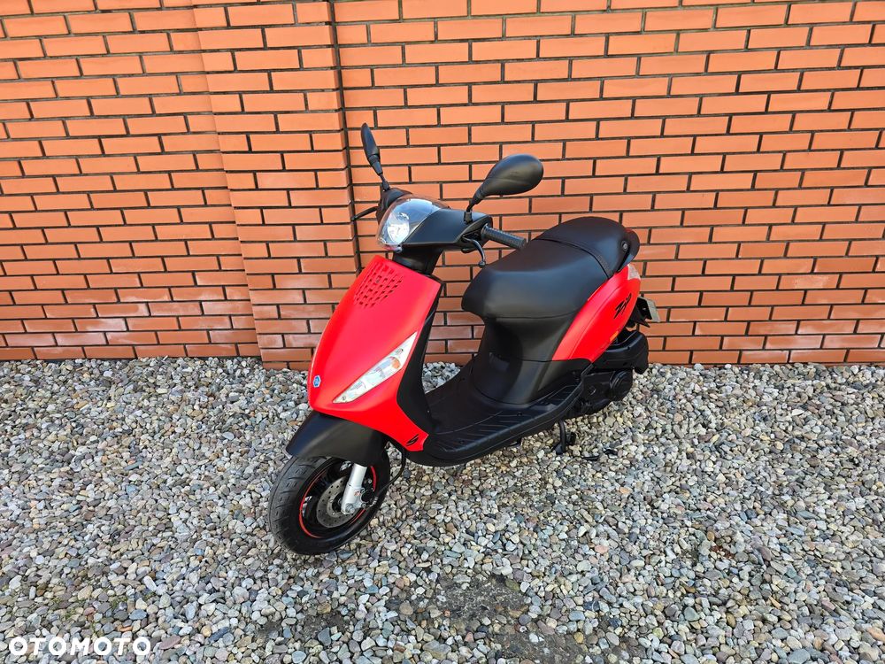 Piaggio ZIP - 1