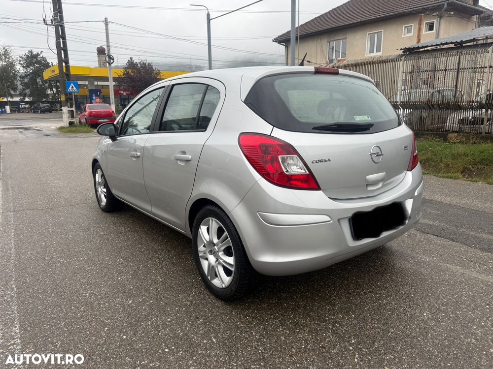 Opel Corsa 1.4 16V Active - 5