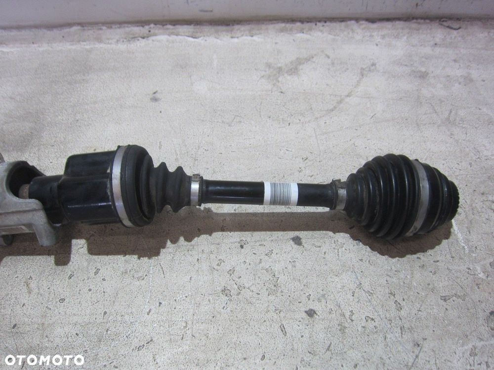 BMW F45 F46  X1 F48 B46 F39 PÓŁOŚ PRZEDNIA PRZÓD PRAWA 8611938 1605A2E052 - 2