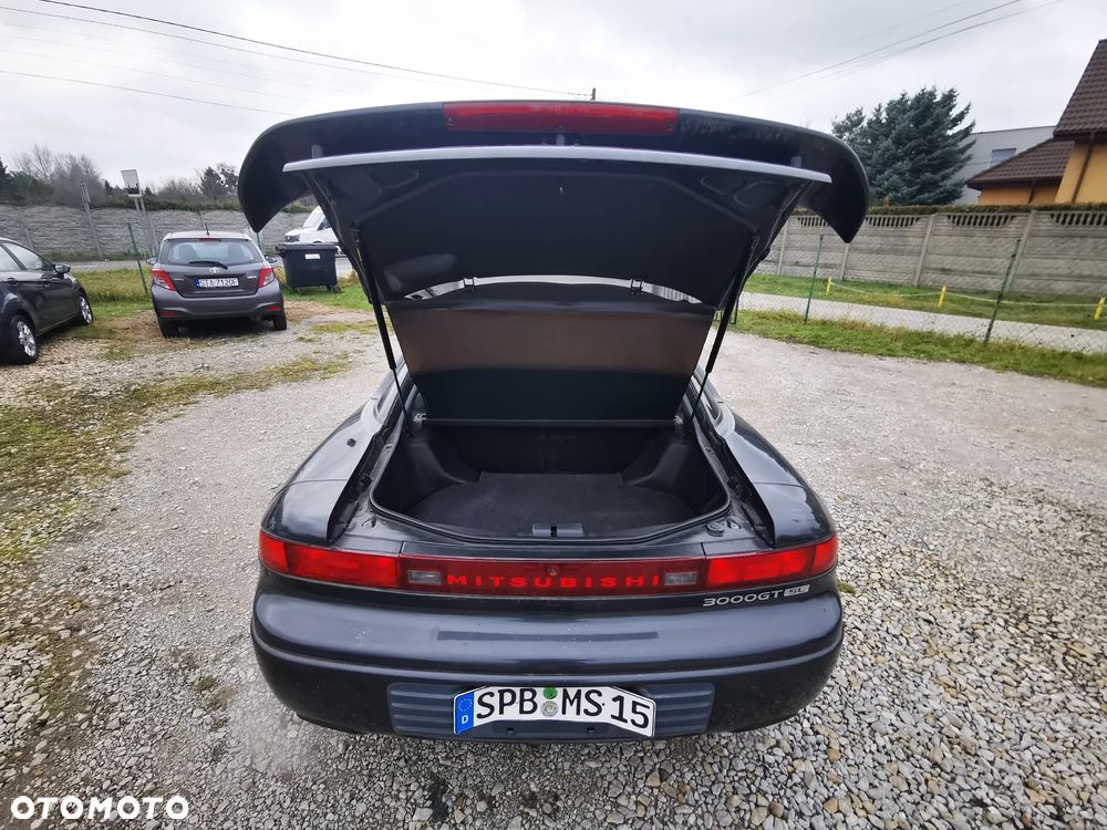 Mitsubishi 3000GT - 11