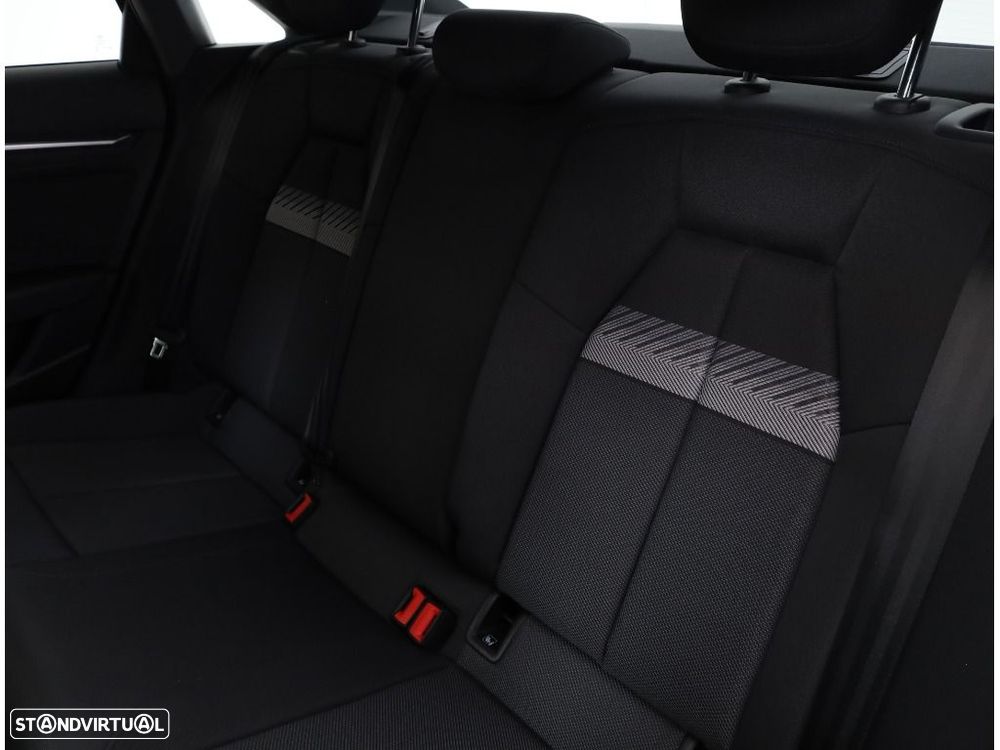 Audi A3 Limousine 30 TFSI Advanced S tronic - 10