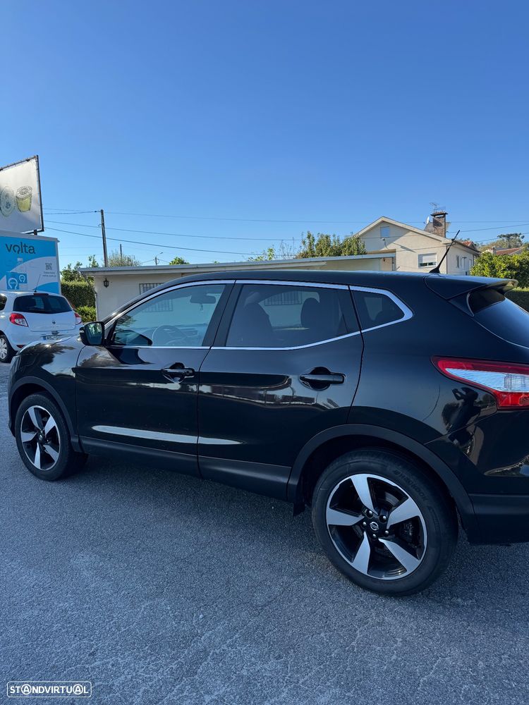 Nissan Qashqai 1.5 dCi N-Tec - 2