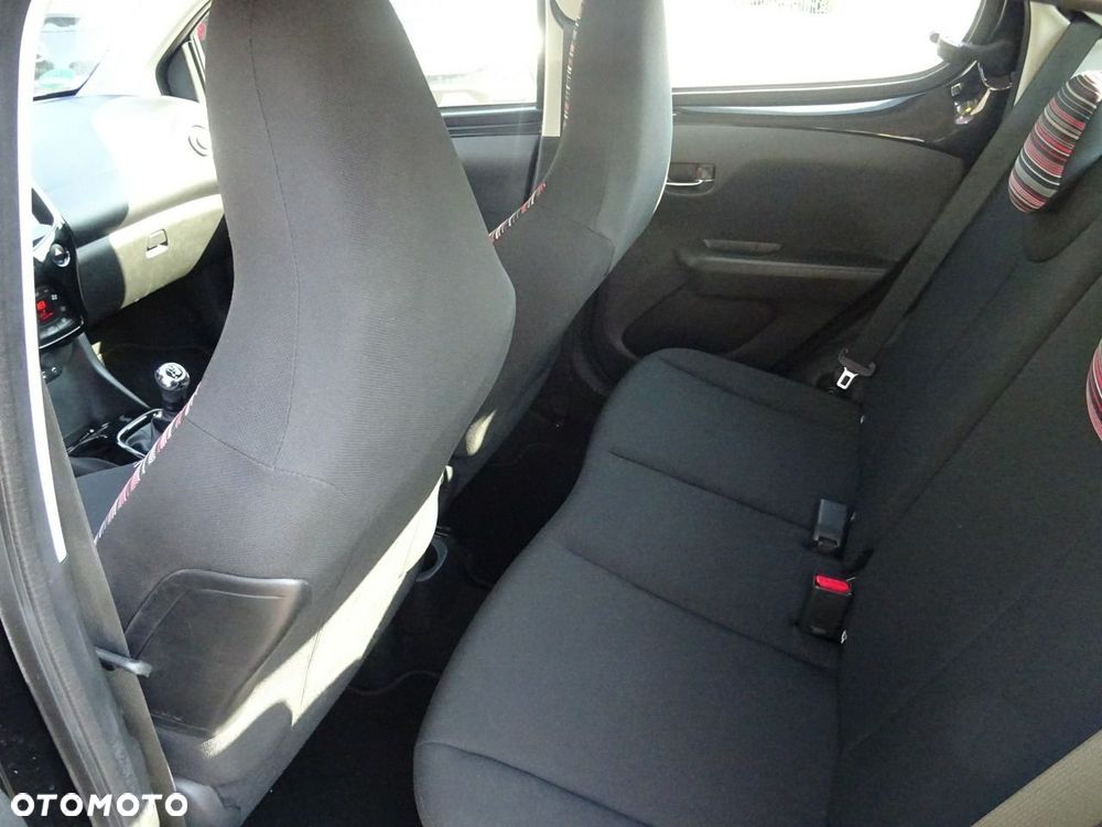 Citroën C1 VTi 72 SHINE - 13