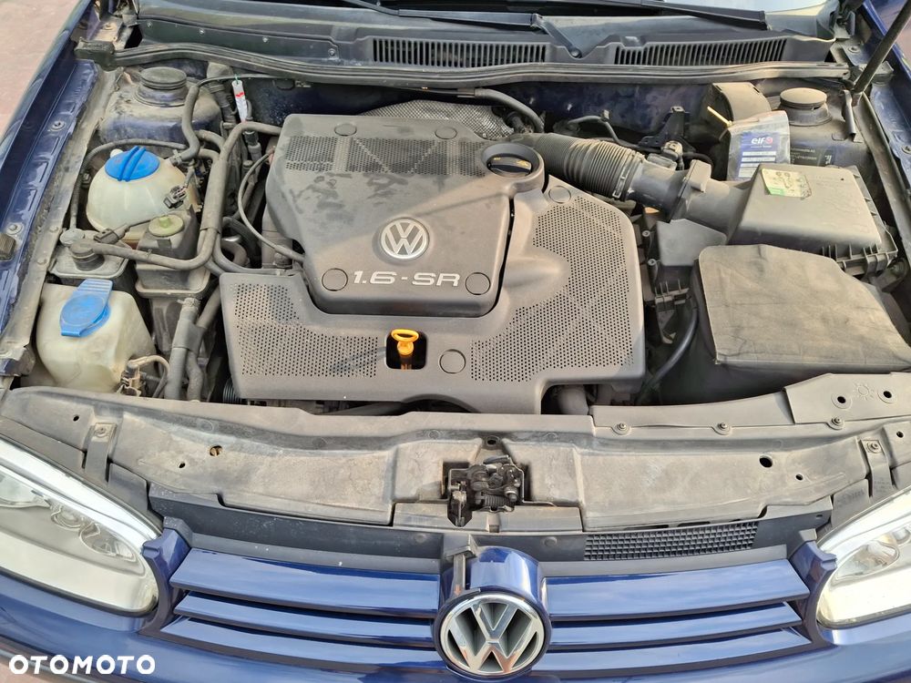 Volkswagen Golf - 5