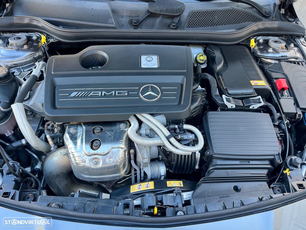 Mercedes-Benz CLA 45 AMG 4Matic 7G-DCT Orange Art Edition - 50