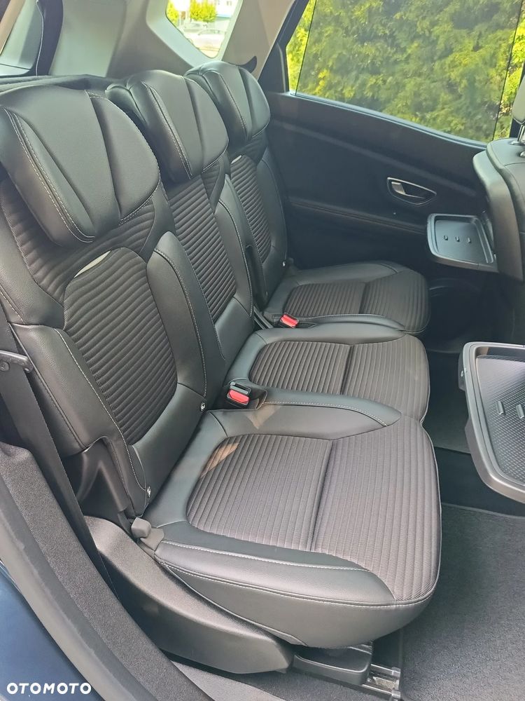 Renault Scenic - 18