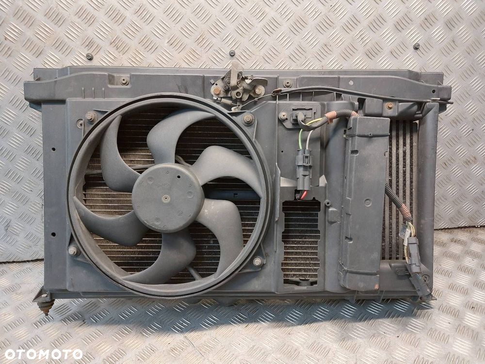 CHŁODNICA WODY INTERCOOLER WENTYLATOR PEUGEOT 307 - 4