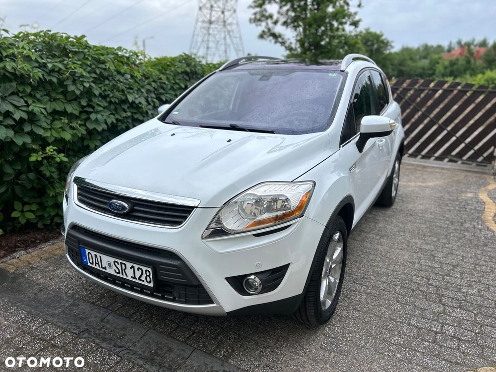 Ford Kuga 2.0 TDCi 2x4 Titanium - 2