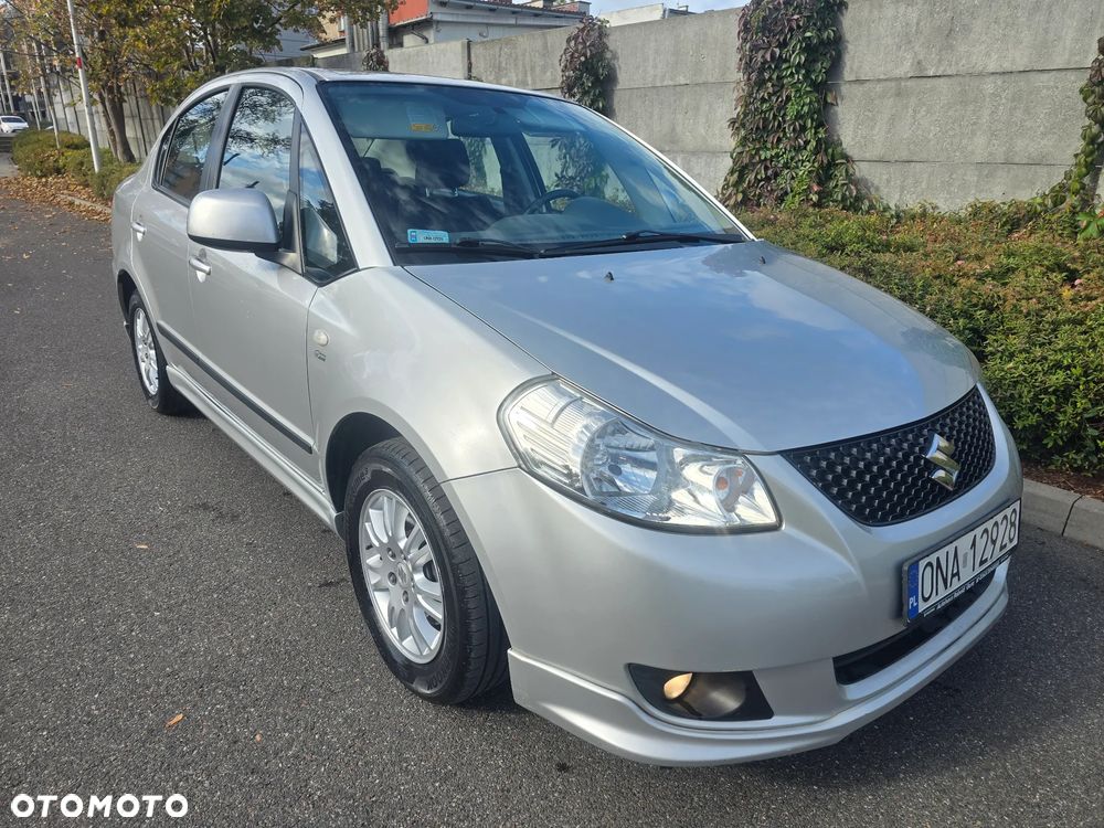 Suzuki SX4