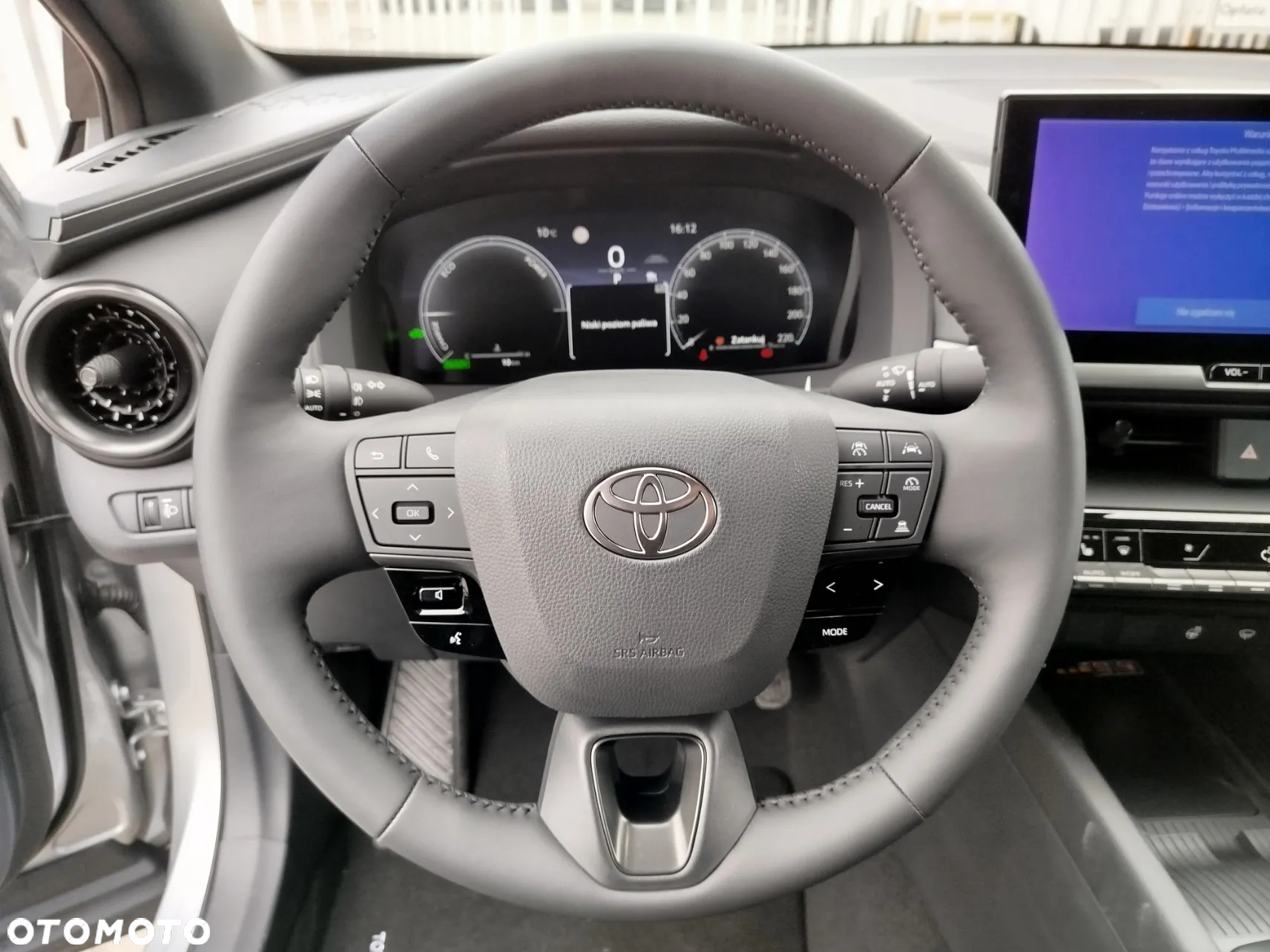 Toyota C-HR - 10