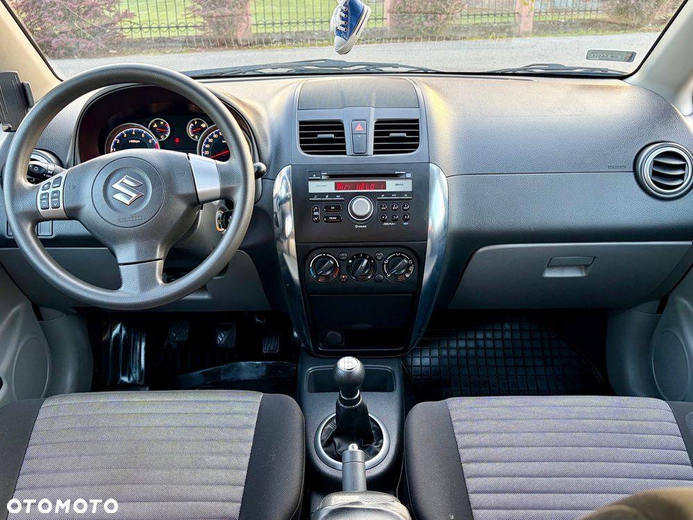 Suzuki SX4 - 17