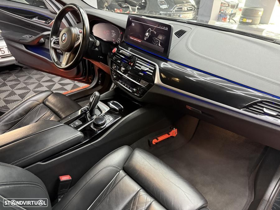 BMW M550d xDrive Auto - 14