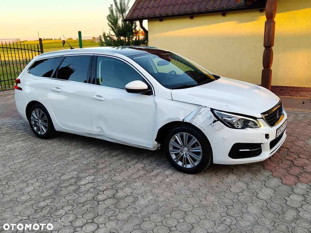 Peugeot 308 - 10