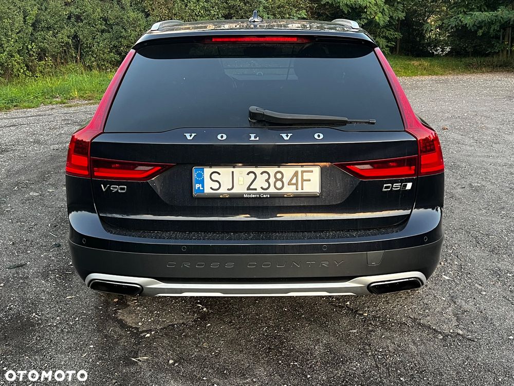 Volvo V90 Cross Country D5 SCR AWD - 19