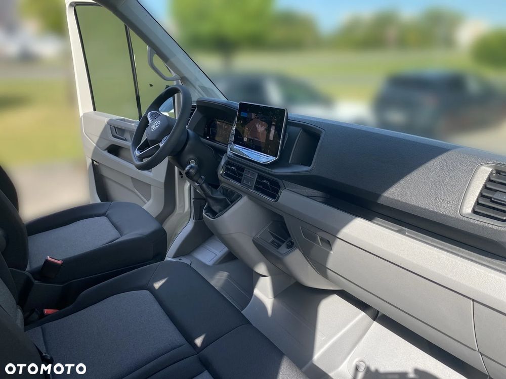 Volkswagen Crafter - 13