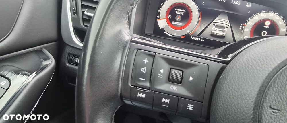 Nissan Qashqai 1.3 DIG-T N-Connecta EU6d - 39
