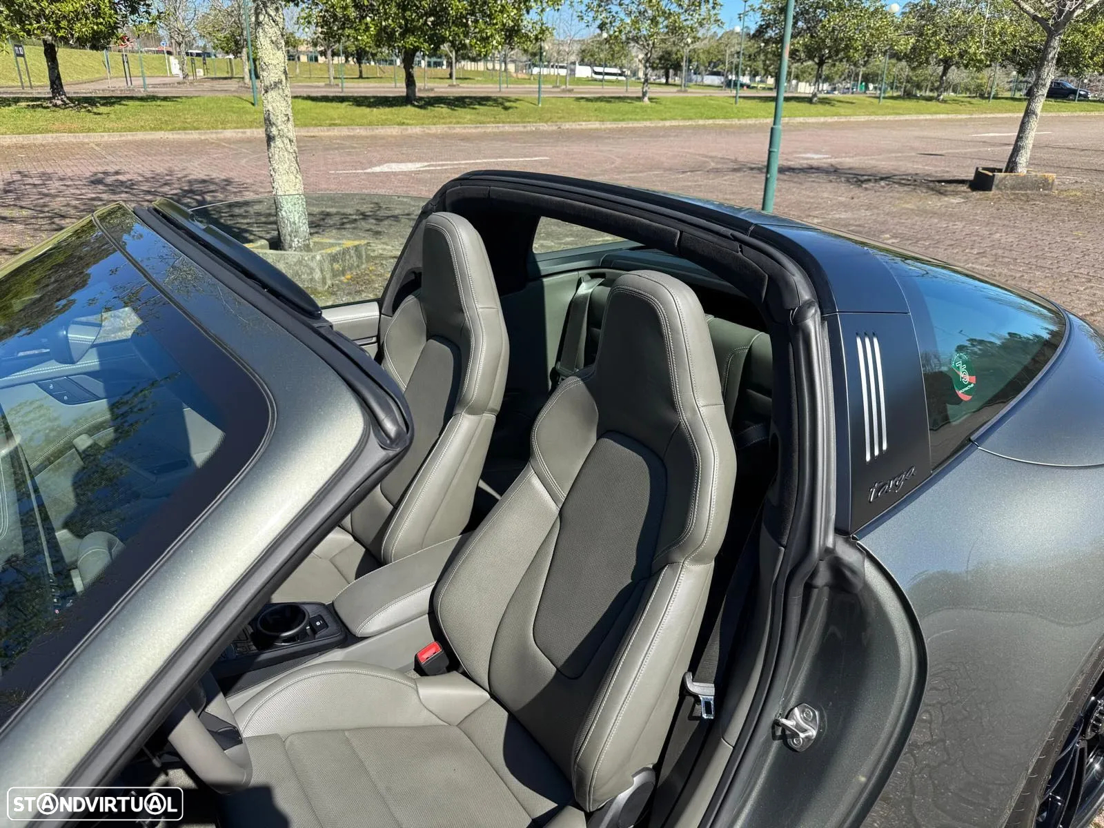 Porsche 911 (992) Targa 4 GTS PDK - 14