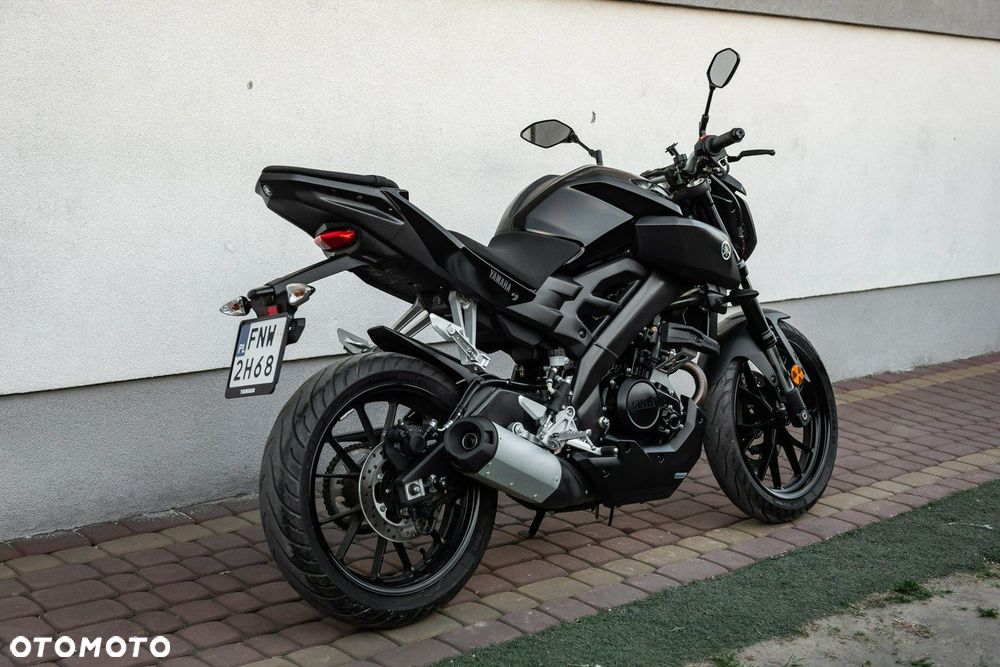 Yamaha MT - 4