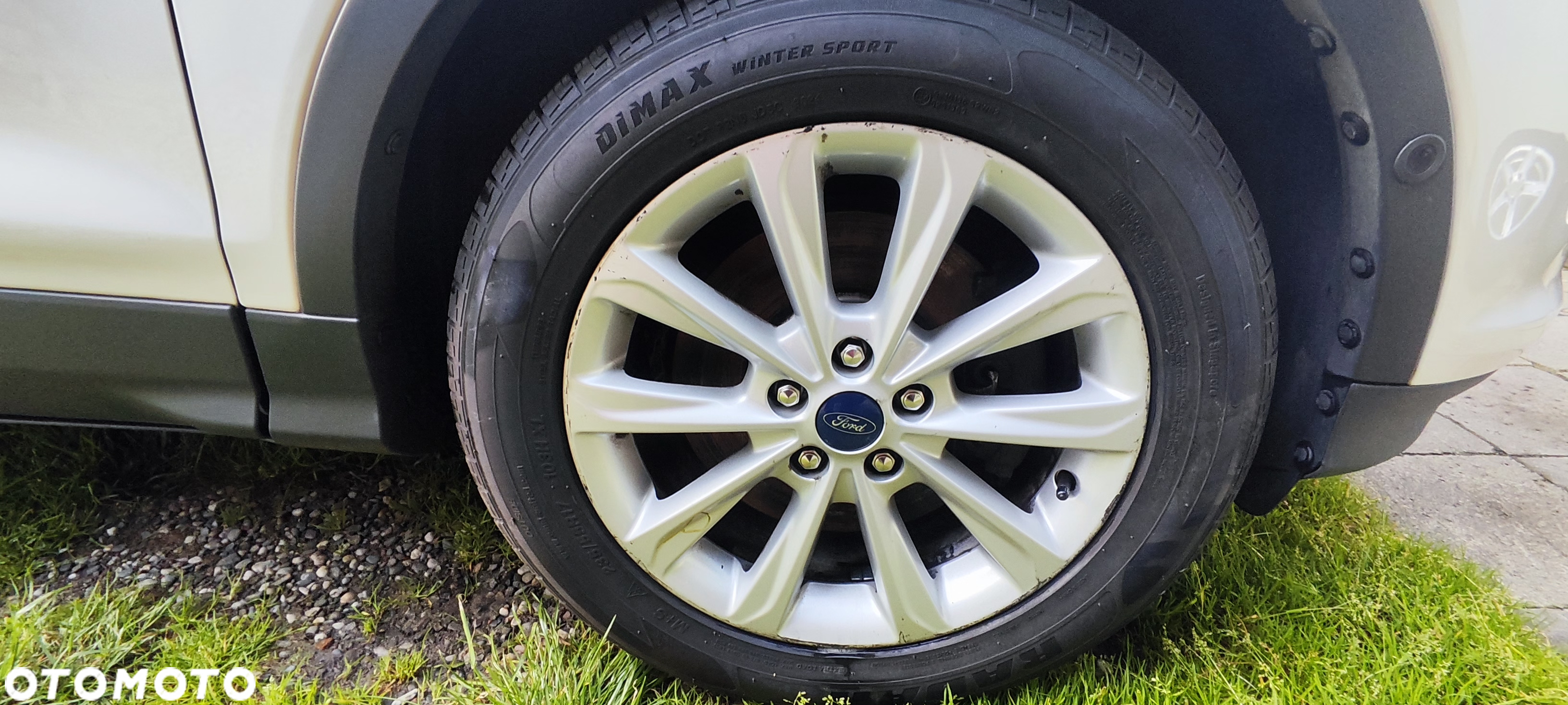 Ford Kuga 2.0 TDCi FWD Titanium - 14