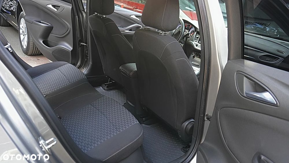 Opel Astra 1.4 T Elite - 16