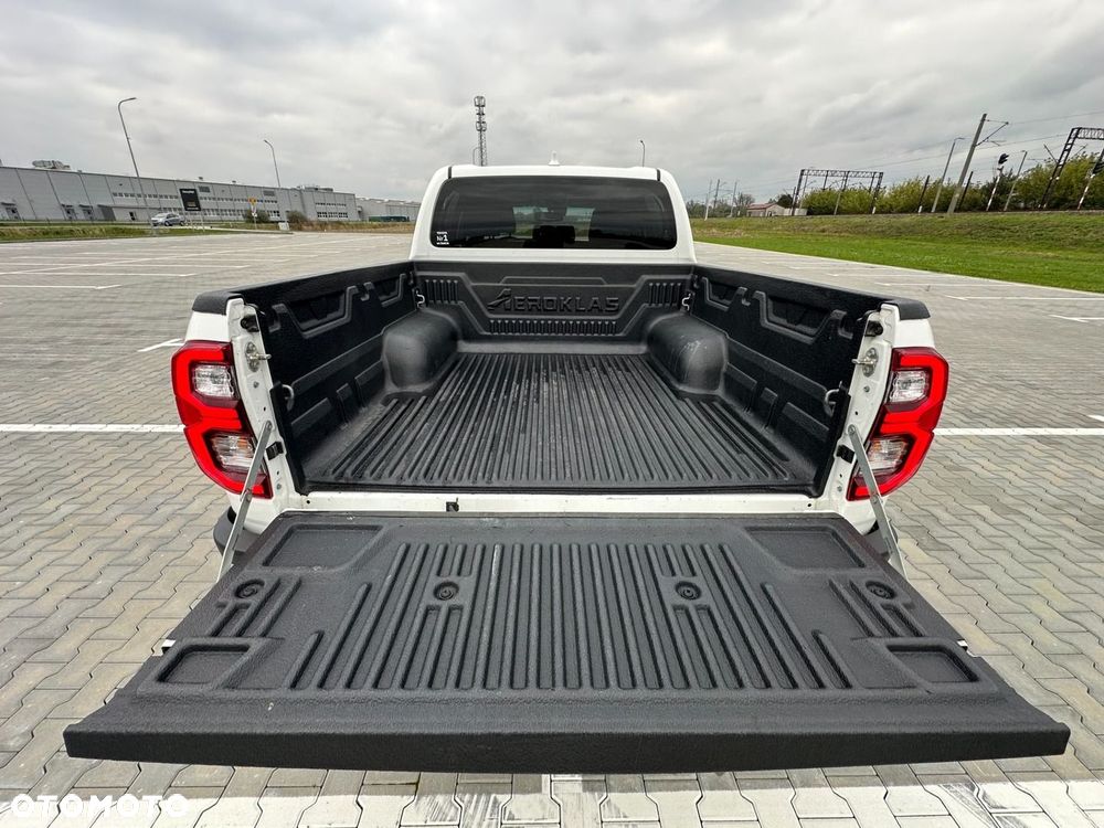 Toyota Hilux 2.8 D-4D Double Cab SR5 4x4 - 22