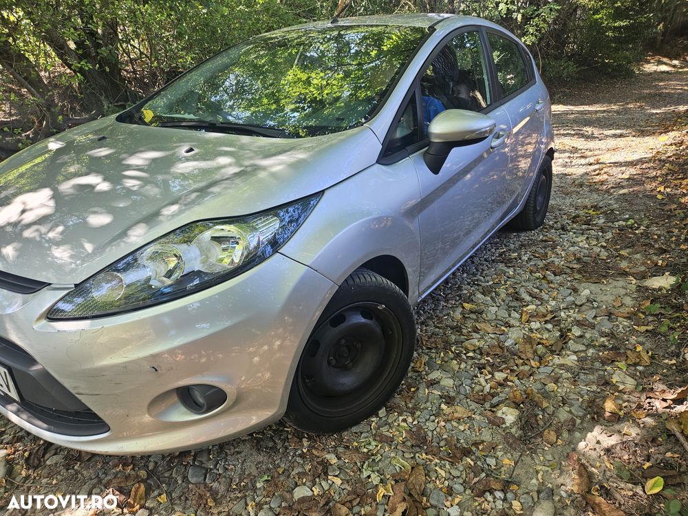 Ford Fiesta - 5