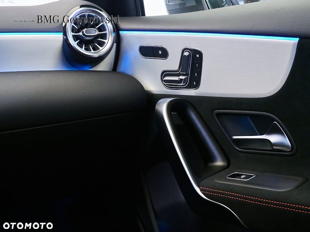 Mercedes-Benz CLA - 15