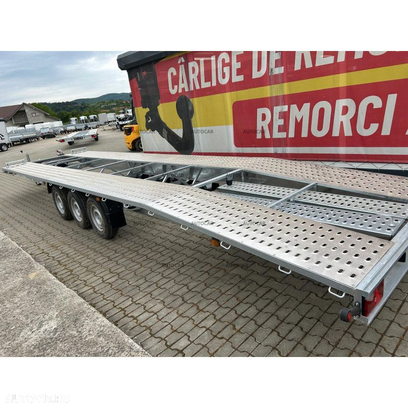 Autocar Trailer auto Niewiadow nou cu trei axe de 8,5 m Roti 185R14C de 3500kg - 2
