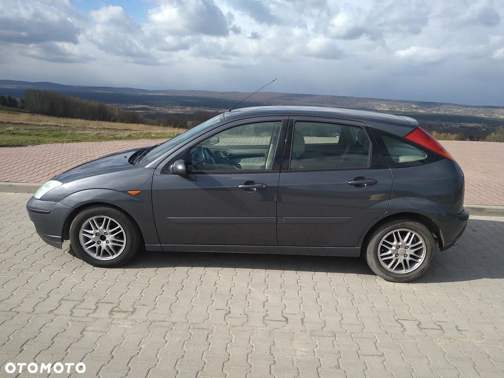 Ford Focus TDCi Ghia - 2