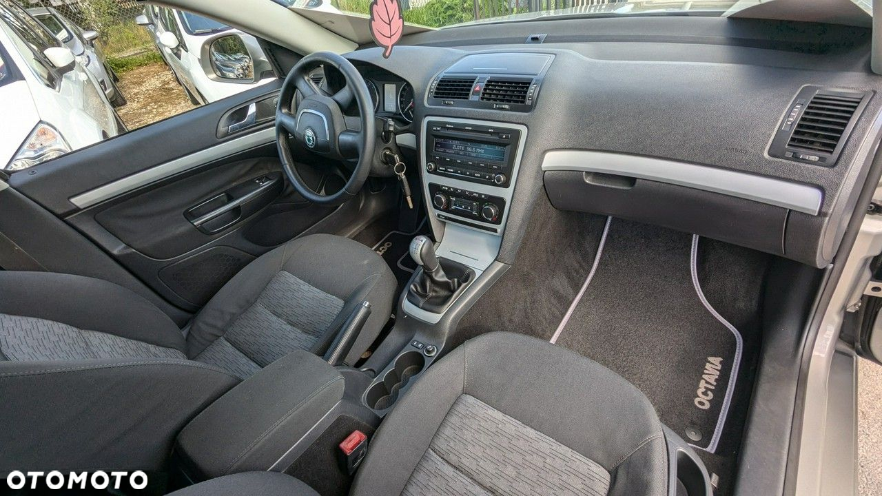 Skoda Octavia - 12