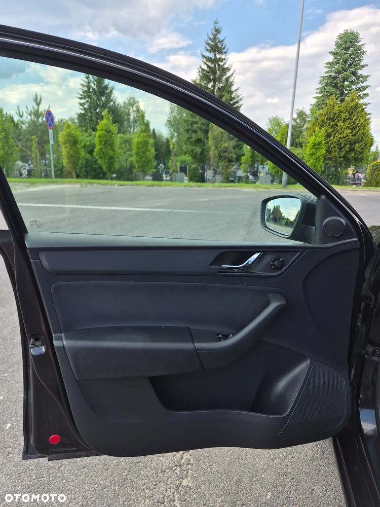 Skoda RAPID - 20