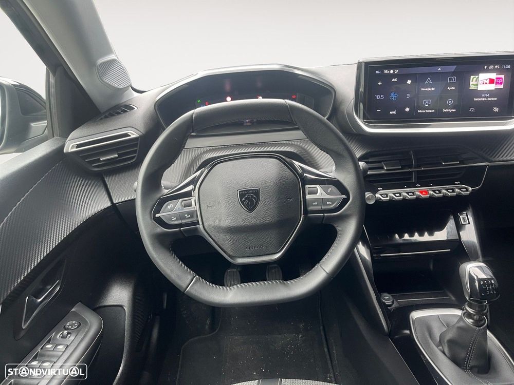 Peugeot 208 1.2 PureTech Allure - 12