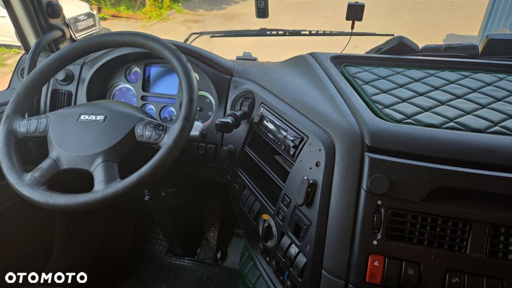 DAF 105 - 6