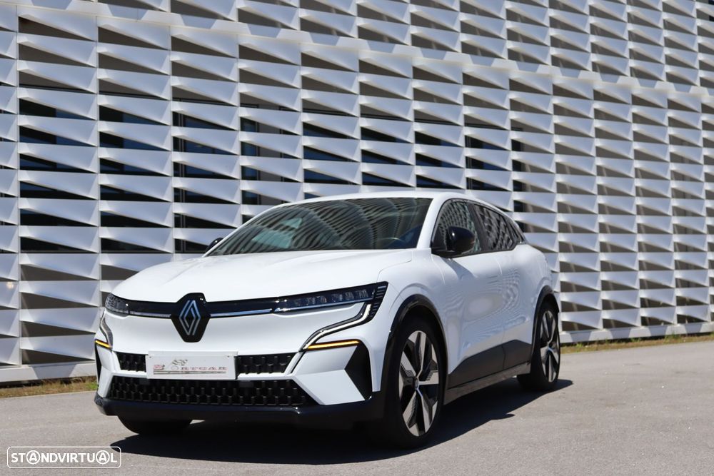Renault Mégane E-Tech - 1